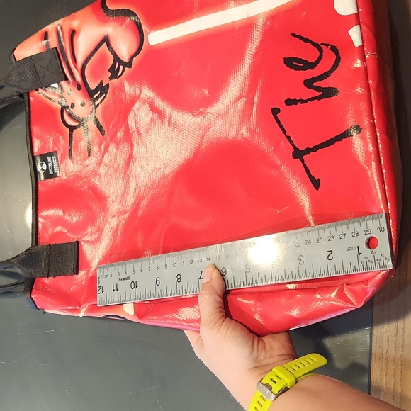 Upcycled billboard large bag or purse HO-LO red - Picture 13 of 14